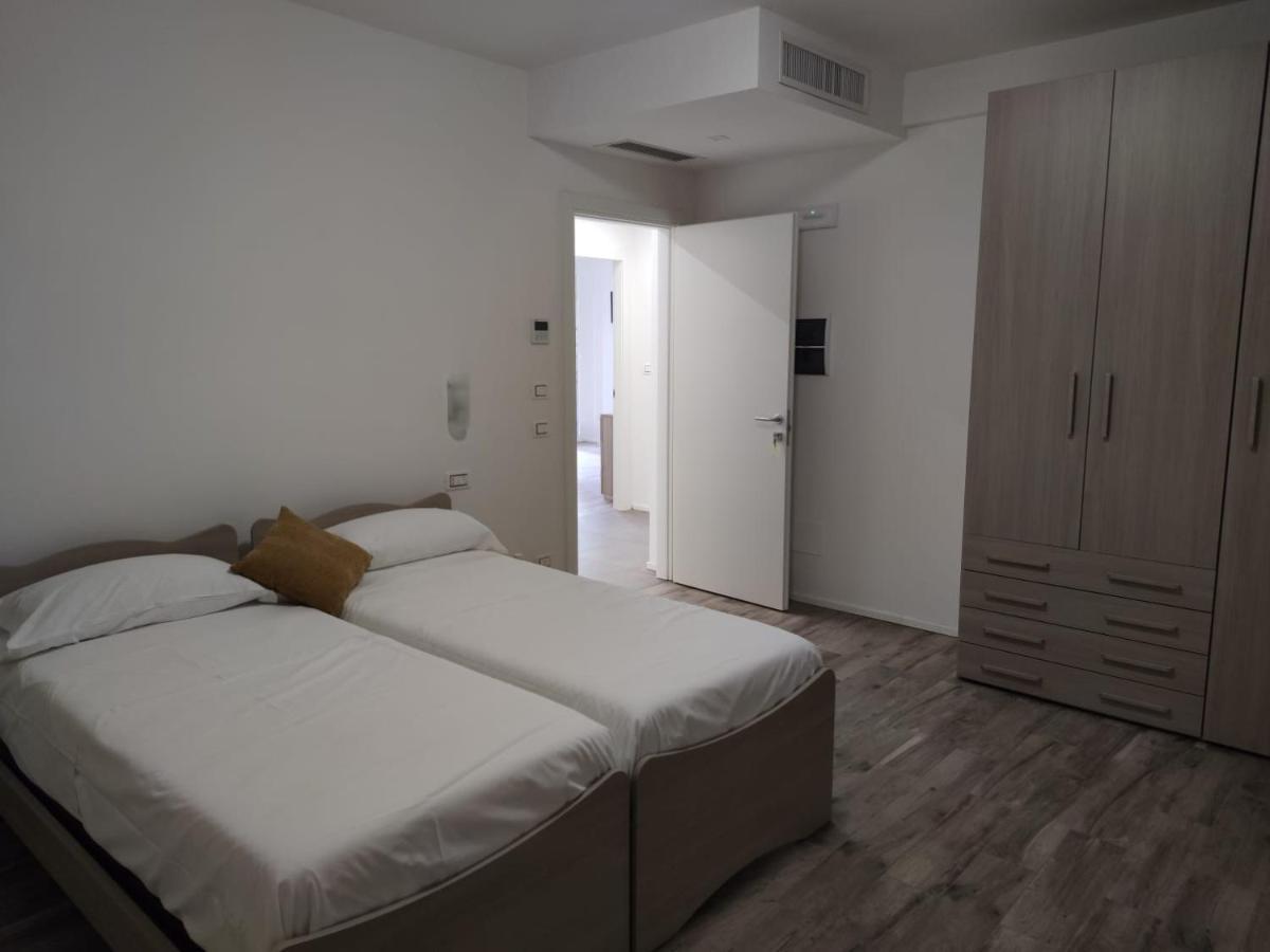 Ca Rossa Hotell Bondeno Exteriör bild